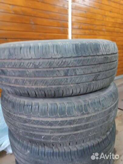 Michelin 4x4 Alpin 215/70 R16