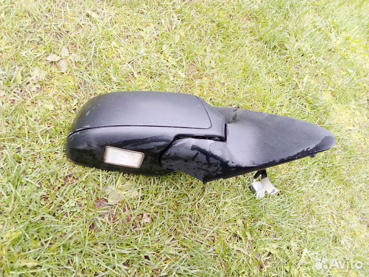 Зеркало правое Ford Mondeo 3 (дефект)