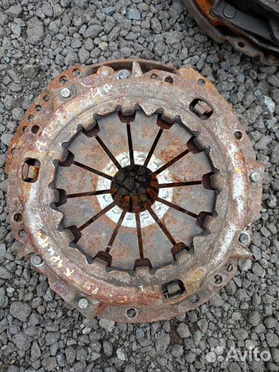 Корзина сцепления Toyota Corolla AE100 5A-FE