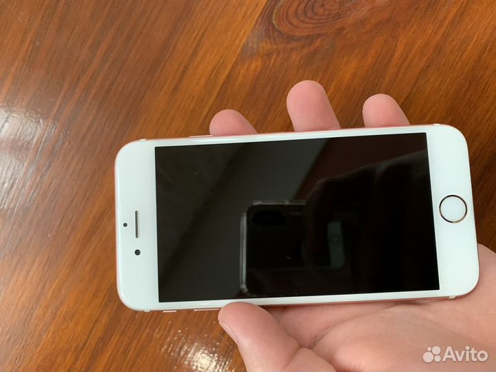 iPhone 6S, 32 ГБ