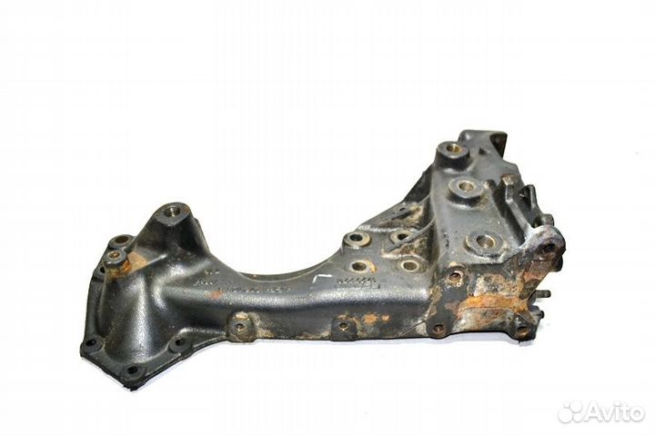 Кронштейн буксирующего крюка, левый scania R-Serie