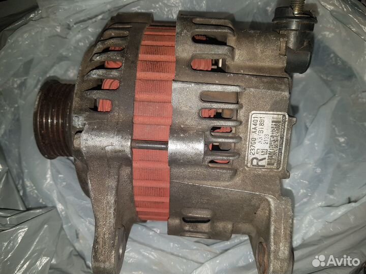 Генератор Mitsubishi 23700AA401