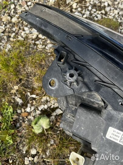 Фара левая genesis g80 2017 92101b1500