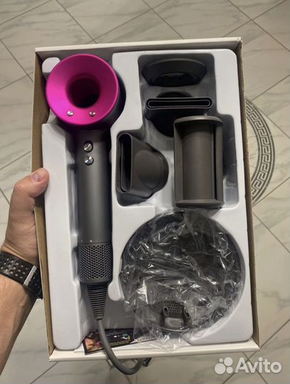 Фен dyson supersonic + 5 насадок