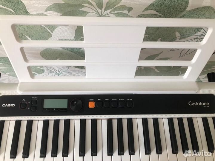 Синтезатор casio CT-S200WE
