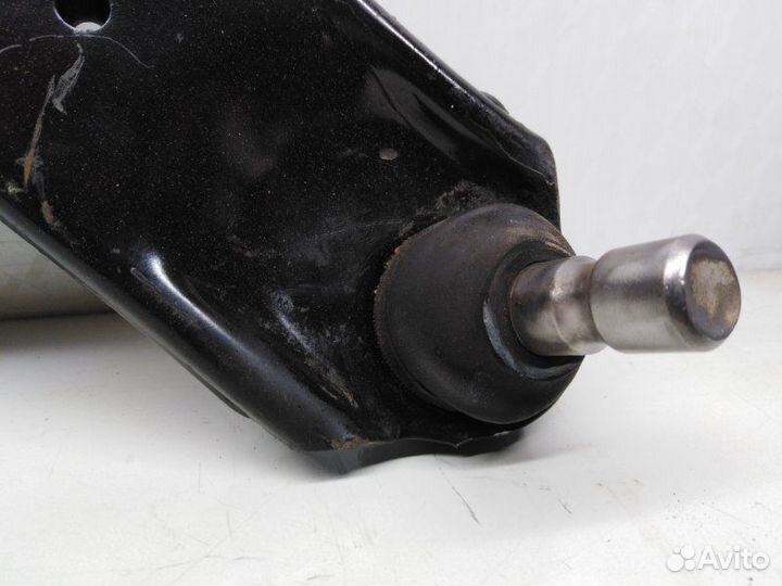 Рычаг подвески передний правый Mazda 3 BK