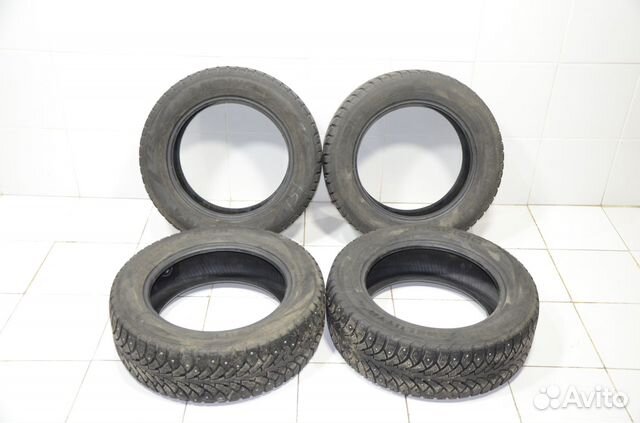 Nokian Tyres Hakkapeliitta 4 205/60 R16 92T