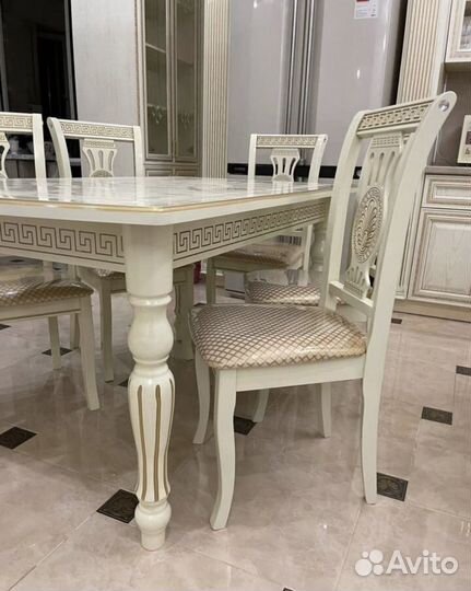 Стол стул версачи