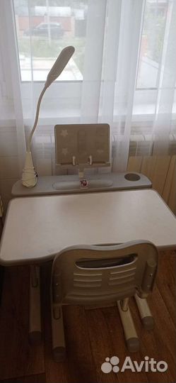 Растущая парта и стул