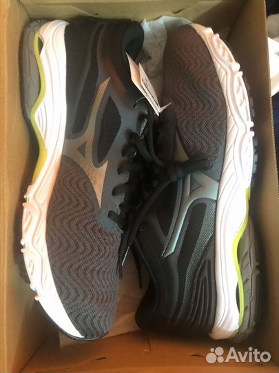 Mizuno Wave Prodigy 4.42 и 43