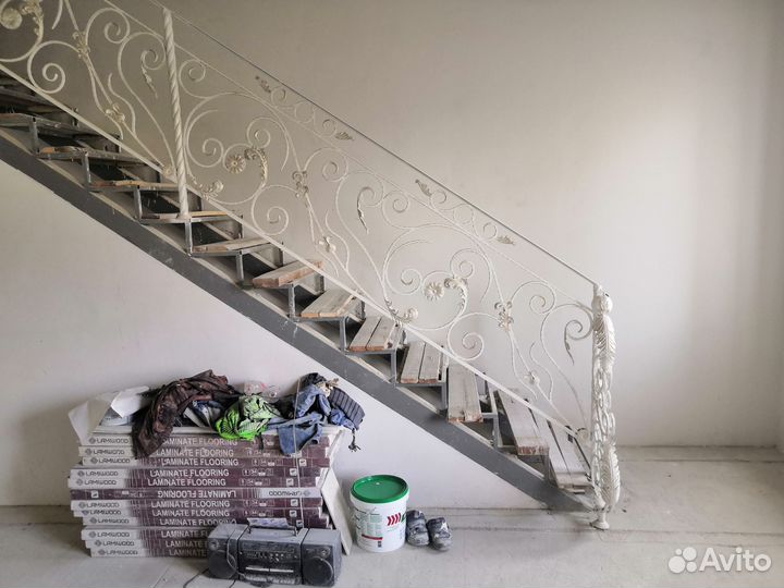 Металлическая лестница