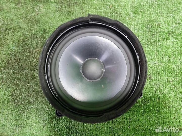 Динамик задней двери Land Rover Discovery 4 2010