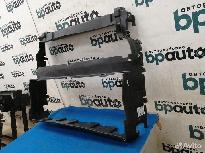 Воздуховод радиатора fpla8C464A Land Rover