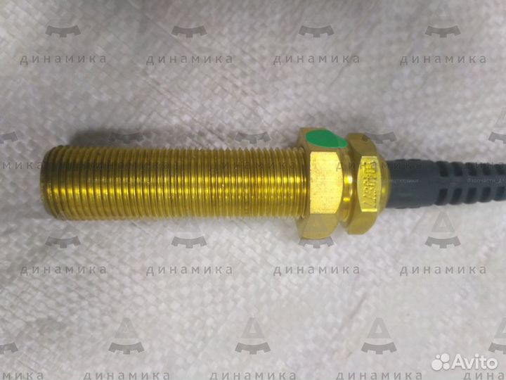 612600190113Датчик оборотов двигателя Deutz TD226