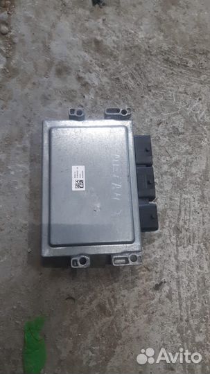 Блок управления двс renault megane 3