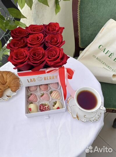 Боксы с клубникой в шоколаде