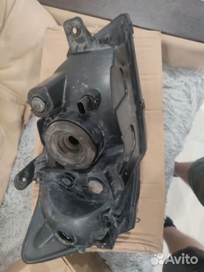 Продаю передние фары от Hyundai getz 2004