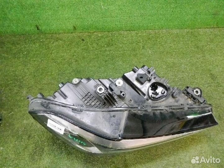 Фара правая BMW X5