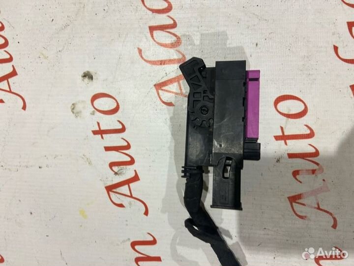 Фишка VAG Volkswagen Polo 6 1.6 CWV 2021