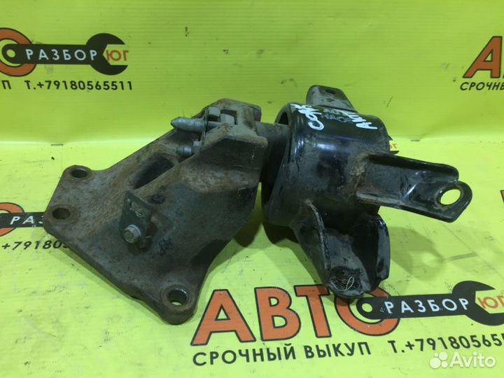 Подушка кпп Hyundai Solaris G4FC 2013