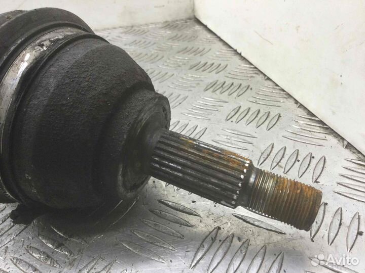 Полуось передняя правая (приводной вал, шрус) Rena