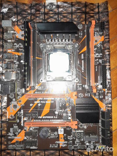 Материнская плата с процессором xeon e5 2620v3