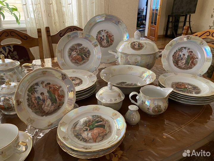 Сервиз чайный и обеденный