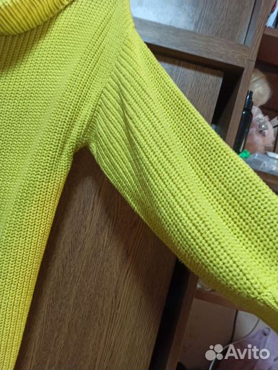 Платье-свитер Reserved