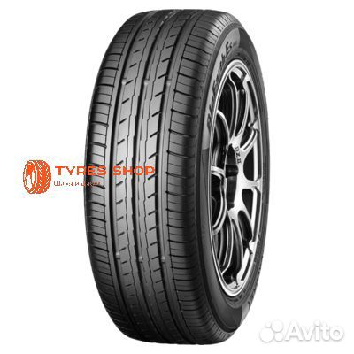 Yokohama BluEarth-ES ES32 215/50 R17