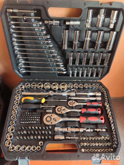 Набор инструментов 218 предметов