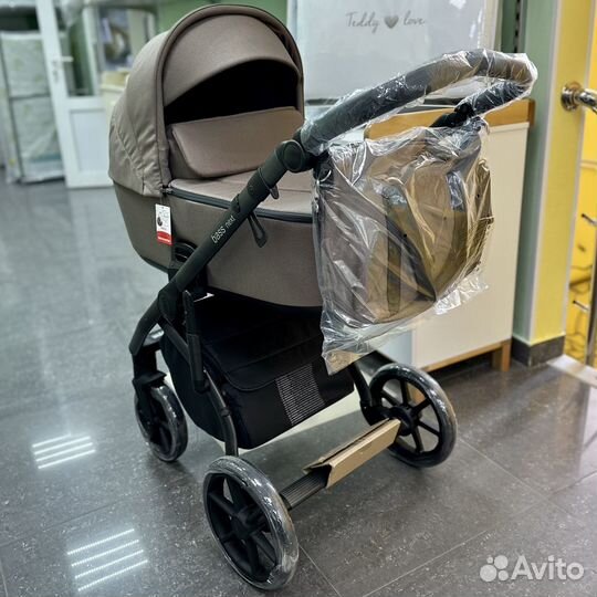 Коляски Roan Bass Next