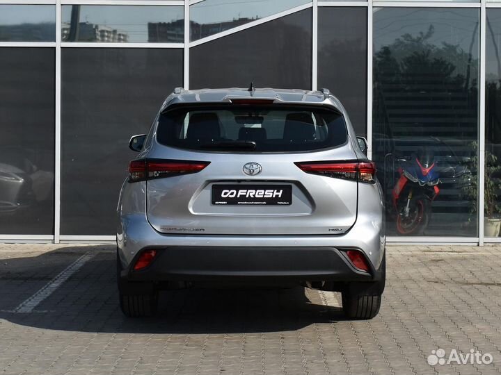 Toyota Highlander 2.4 AT, 2022, 76 км