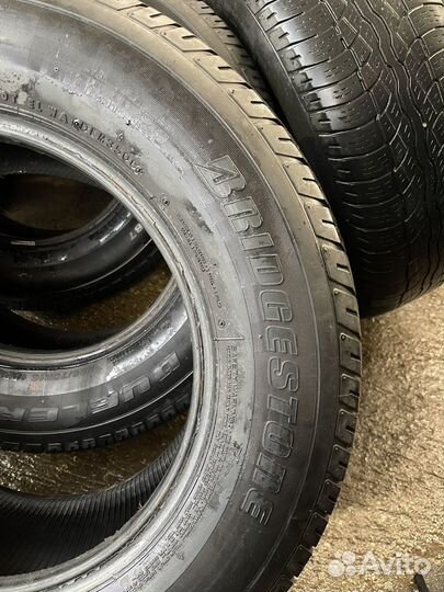 Bridgestone Dueler H/T 687 2.25/70 R16 102S
