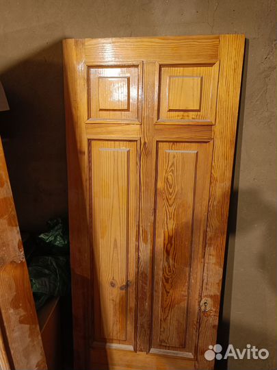 Двери межкомнатные деревянные
