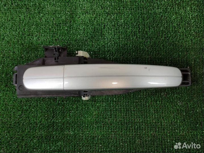 Ручка наружная двери передней левой Ford Focus 2