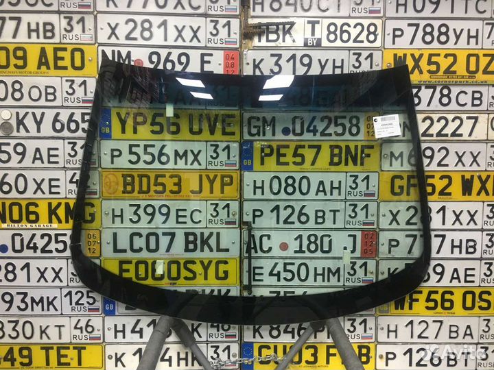 Автостекло для автомобиля Дайхатсу