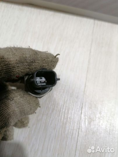 Датчик давления масла Renault sandero stepway