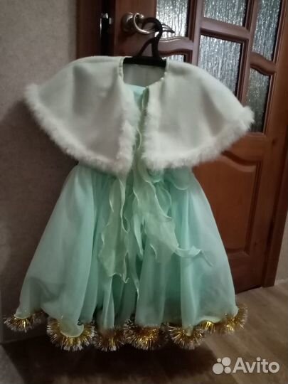 Продам праздничное платье