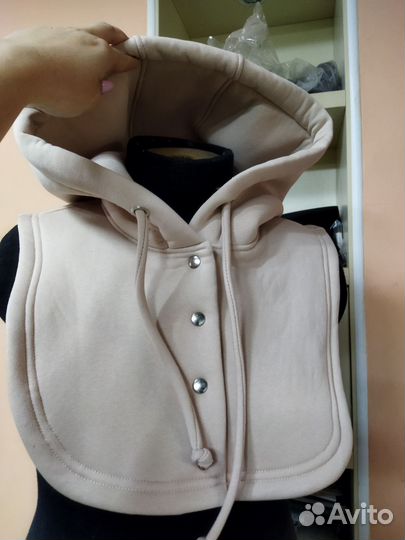 Капюшон женский