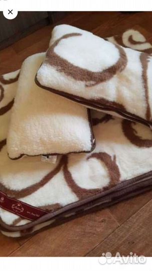 Набор одеяло и 2 подушки