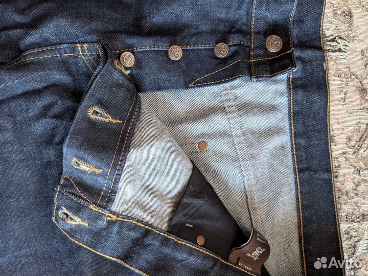 Шорты джинсовые