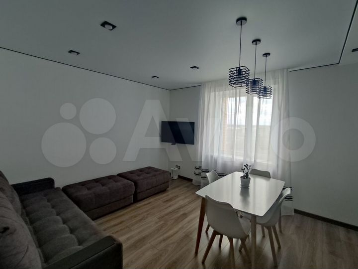 2-к. квартира, 58,8 м², 10/10 эт.