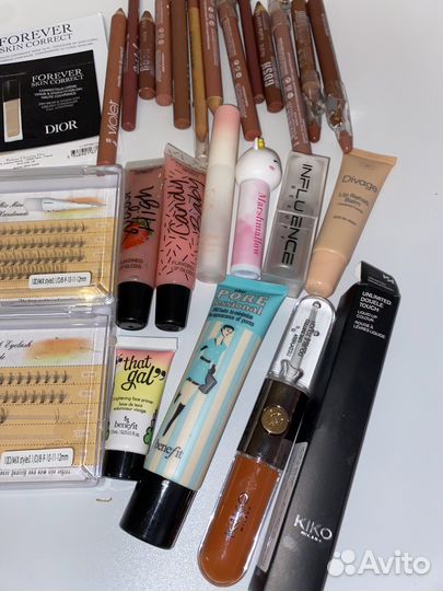 Набор брендовой косметики пакетом