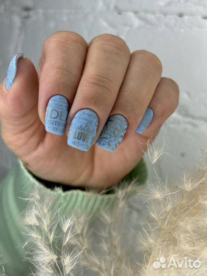 Нужна модель на маникюр