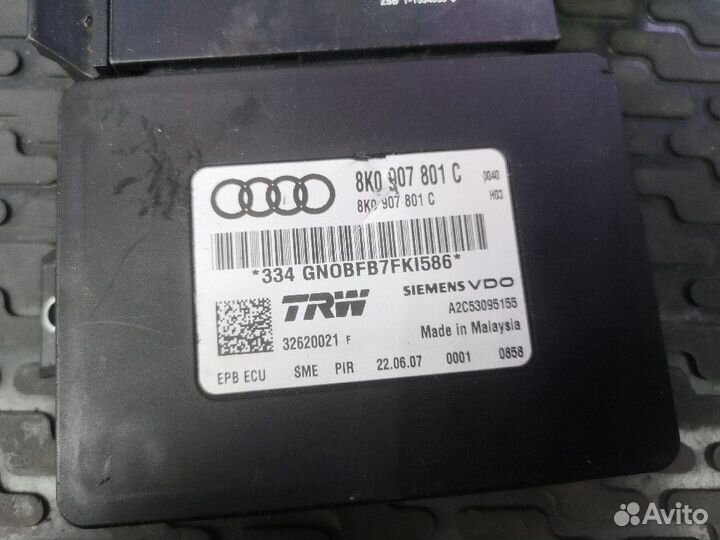 Блок управления стояночным тормозом Audi A4 A6 Q5