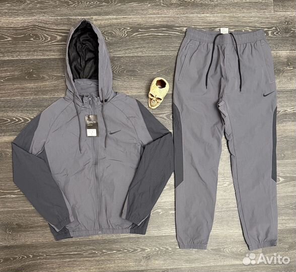 Спортивный костюм nike