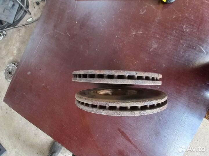 Диски тормозные передние Пежо 308