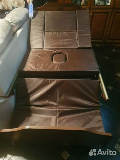 Медицинская кровать для лежачих больных