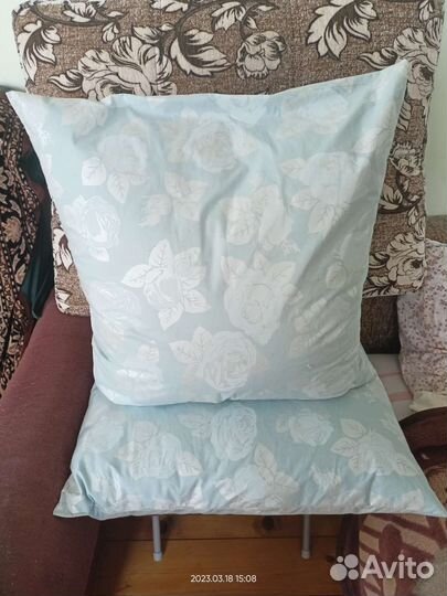 Подушка пуховая, перьевая 60х60