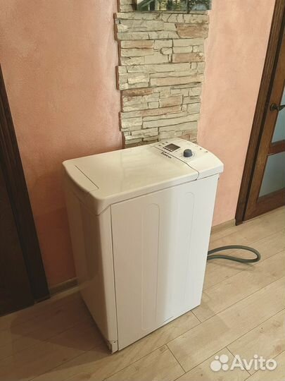 Стиральная машина Hotpoint Ariston avtf 104